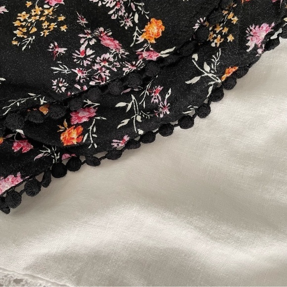 Xhilaration XL Black and Floral off shoulder romper target - Picture 6 of 7